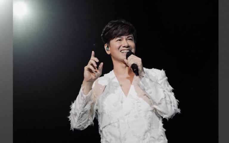 李聖傑KUSO短片「一路狂奔」　出道26年圓夢首攻小巨蛋