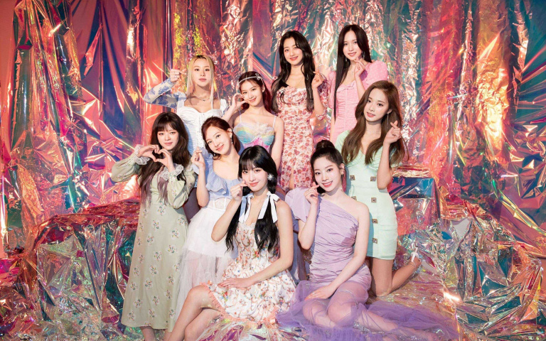 TWICE 在 Spotify 獨家推出的 《TWICE presents Taste of Love, the Enhanced Album》