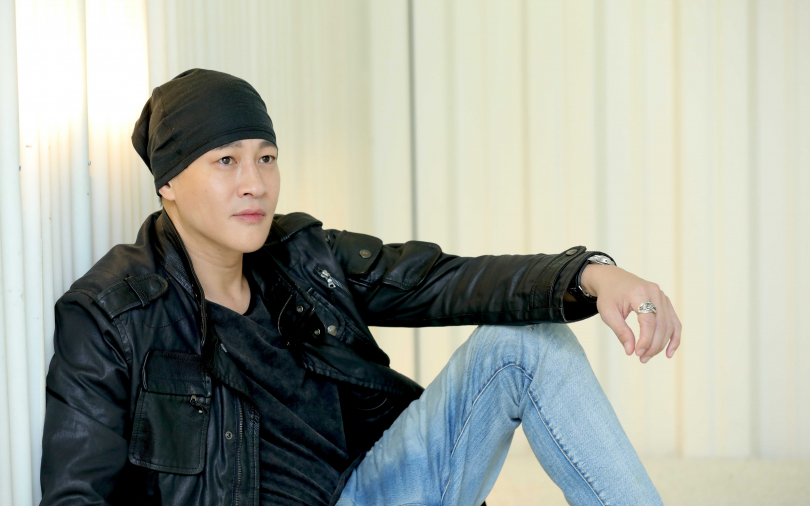 何潤東宣布「暫時放下演員身份」！籌資編導新戲：我把最貴的車都賣了