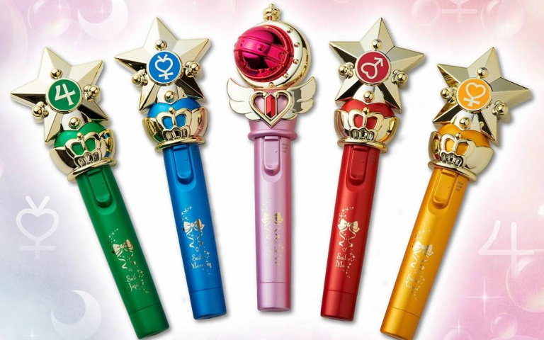 《美少女戰士》聯名小家電品牌TESCOM!推出25週年限定捲髮器&磨甲拋光機