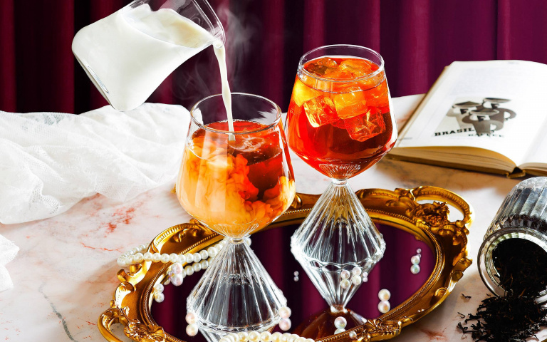 快拿出你的身分證！手搖飲品牌推名字有「麗、絲」買一送一！