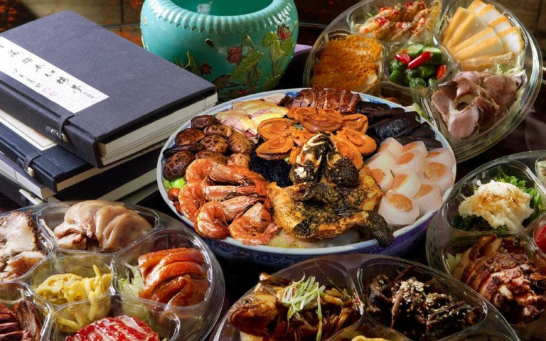 外帶年菜早鳥購3／龍年賀歲星級美味開賣　頂級盆菜、實惠合菜豐儉由人