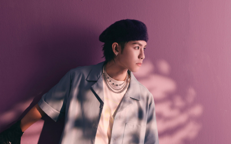 鼓鼓獻出螢幕初吻　人氣男團狂誇「又帥又會演」