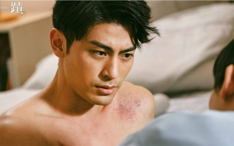 《奇蹟》徐愷出場太狼狽　道具還掉進水溝