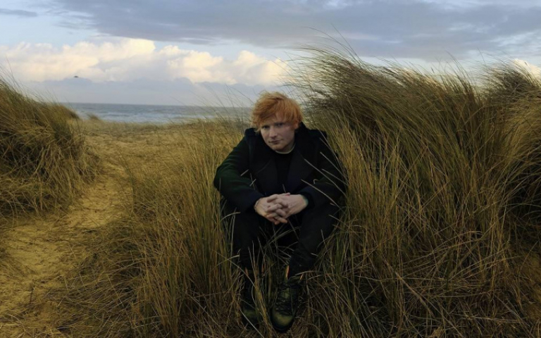 紅髮艾德明年2度來台　巡演選址高雄國家體育場開唱