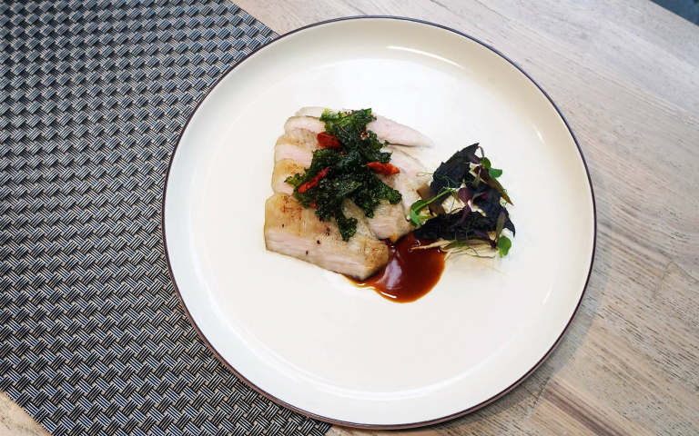 青田藝集新廚獻藝　東方美學融合西式技法　盤中打造日式枯山水、留住野薑花香氣