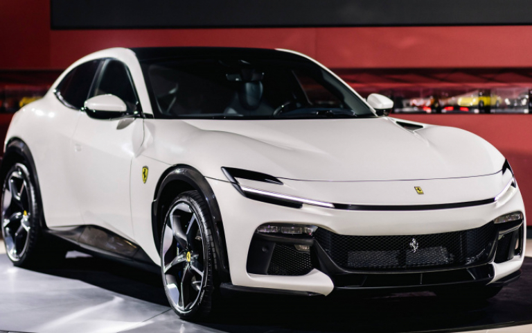 國內車市／躍馬新作Purosangue  2221萬起 最快年底可交車