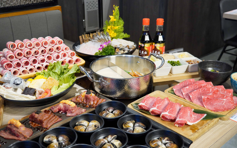 新竹美食再+1！449元起開鍋 打卡就送「ＸＸＬ大蛤蜊」壽星、好評再送「鮑魚、生食級干貝」！