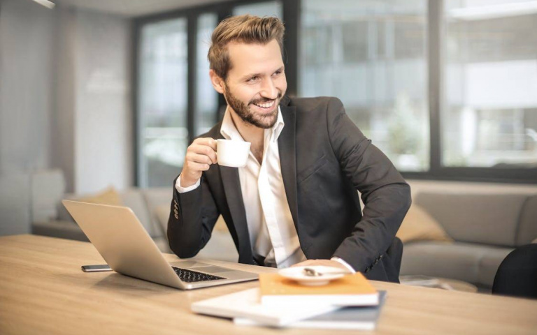 越晚越甜！3星座人生如「倒吃甘蔗」　中年逆襲事業財富與感情全面升級