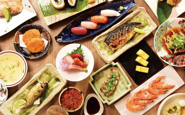 吃到飽喝哪種飲料才划算?!冰沙、氣泡水都淘汰,內行人推「這款」去油解膩吃更多!