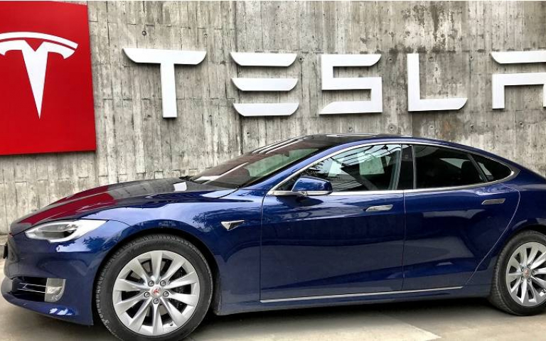 特斯拉市值一夜暴跌556億美元　分析師：降價策略將引爆電動車需求