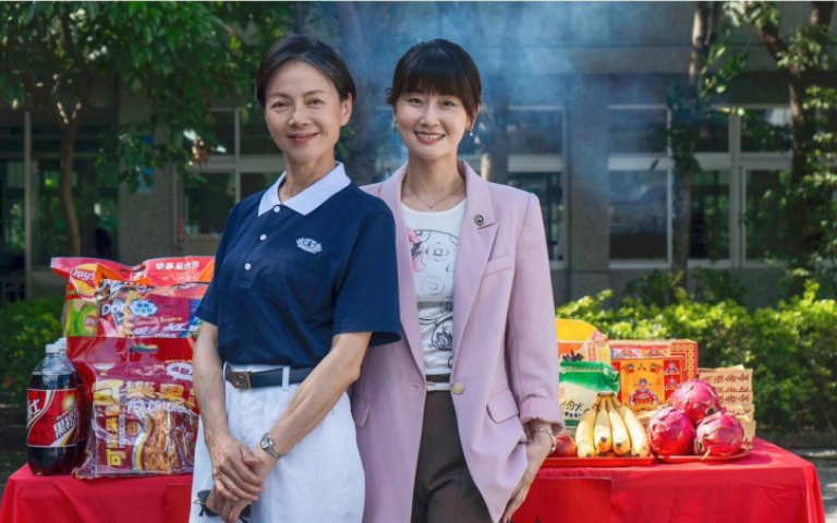 朱芷瑩曾陷「山道猴子的一生」遭攔檢　讚男友施名帥是「孩子王」