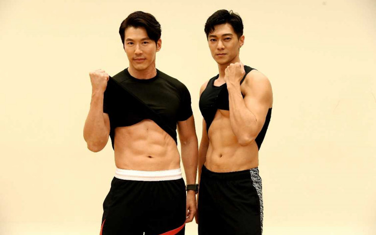 黃少祺炸出大肌肌 兒歪樓：爸爸上電視怎麼不穿衣服？