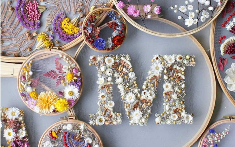 神級刺繡藝術家Olga Prinku,用乾燥花當作針線超夢幻!