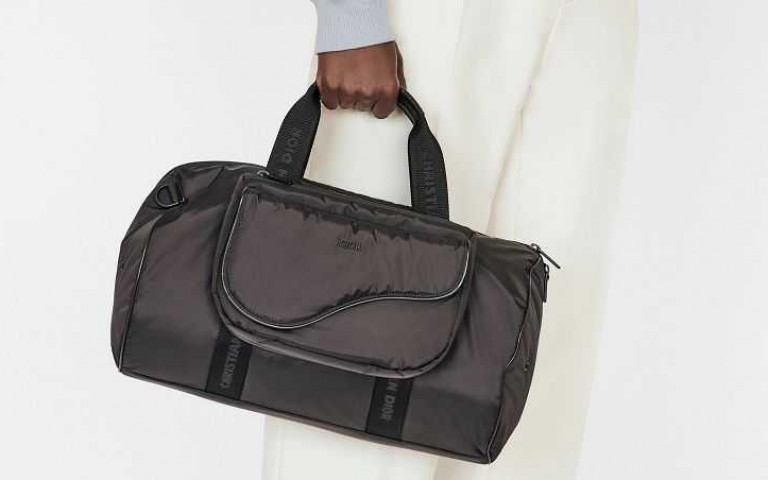 DIOR MEN原色尼龍馬鞍包系列與B25球鞋