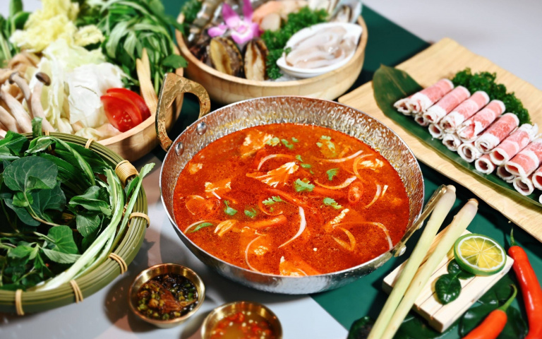 墾丁凱撒推「泰式火鍋」吃到飽!打卡贈海鮮盤,淡菜、鮑魚、帆立貝吃送你吃!