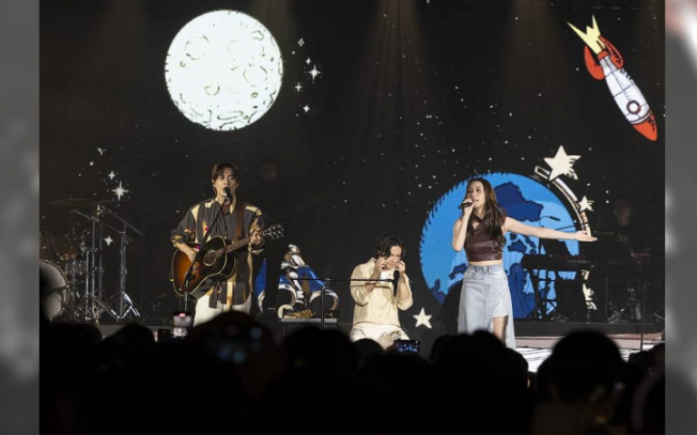 告五人隔3年返鄉宜蘭開唱　雲安感動跪謝歌迷