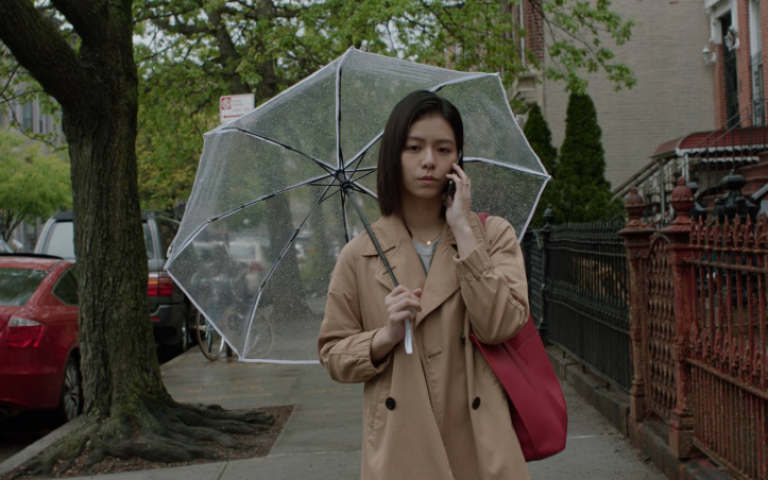 宋芸樺紐約追夢吃漢堡淚崩　接爸爸電話曝孤獨心聲