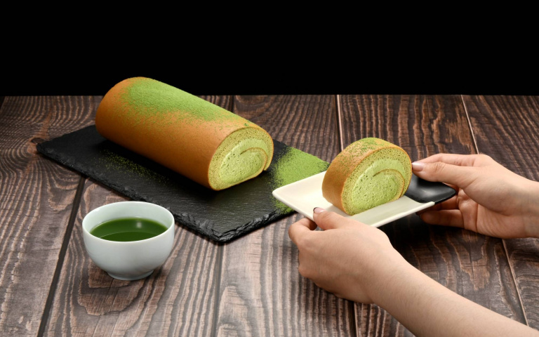 甜點控看過來！亞尼克「宇治抹茶生乳捲」回歸，滿額再贈「原味生乳捲」！