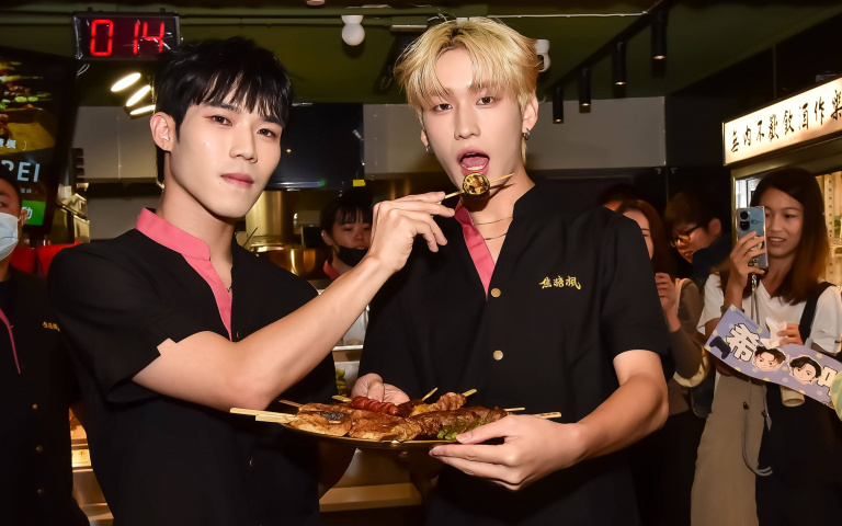 焦糖楓雙11優惠報你知！《原子少年2》雙帥HAKU、俊希擔任一日店長！