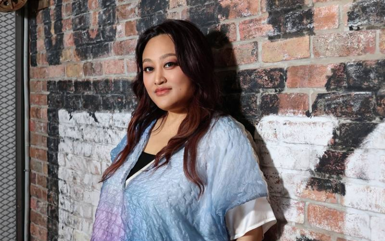 寵物情緣／家家因寂寞收編新室友　樂當媽半夜餵幼貓