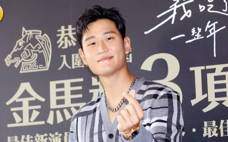 周興哲甜曝浪漫求婚細節 爆陽台等待險失溫