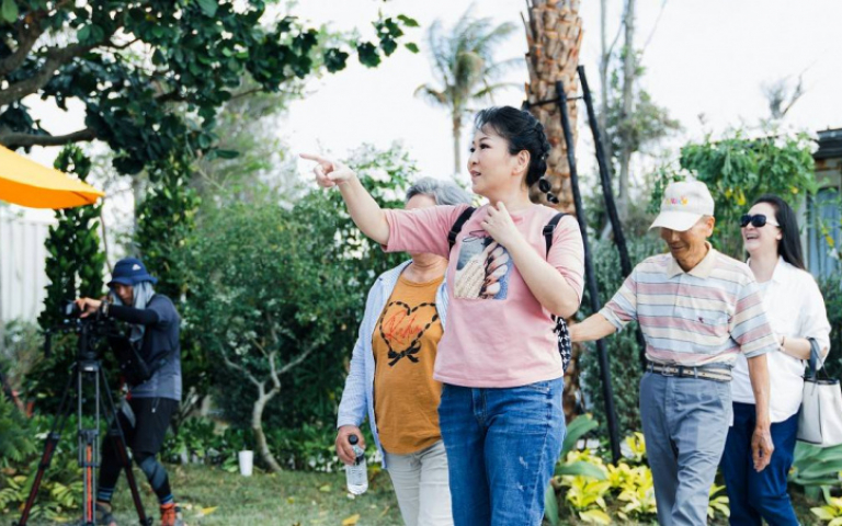 張秀卿辣妹駕到《營業中》　新店「柴城那裡」正式開幕