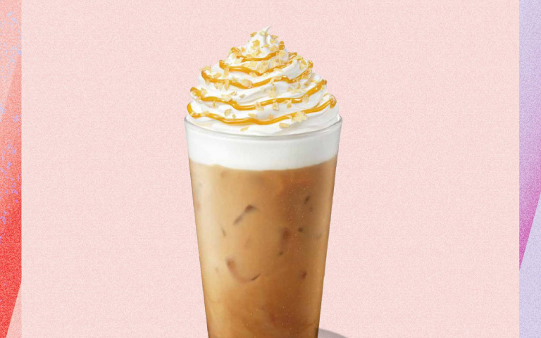 星巴克「法式千層派風味燕麥那堤」新登場　酥脆香滑一喝就愛上