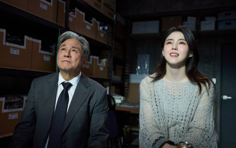 韓韶禧變身CEO！崔岷植變身「高年級實習生」　上演職場世代碰撞