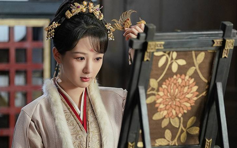 楊紫一女對多男上演五角虐戀 「旺夫體質」帶紅3男星