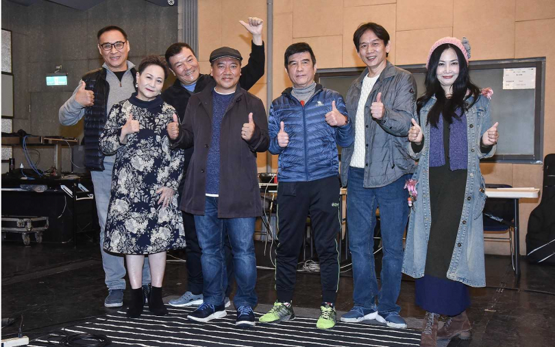 「民歌45高峰會」開唱在即 歌手驚傳浴室摔倒意外