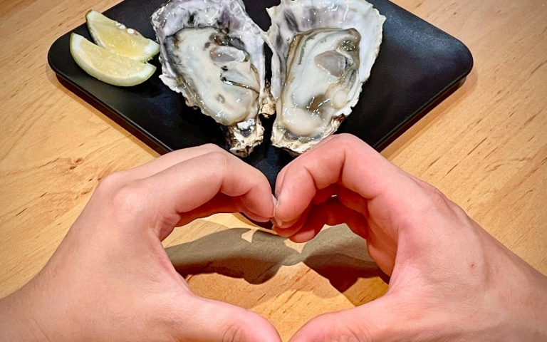 520限定！柒息地推送生蠔活動　手比愛心打卡就能兌換