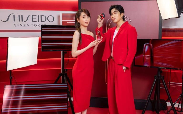 「柯仙女」柯佳嬿攜全方位男神「婁峻碩」耍嫩！傳授最新不老祕訣給新進師弟！