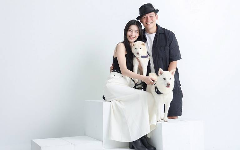 寵物情緣/和倪安東「一家四口」入鏡 管罄領養10歲柴犬:給牠一個有愛的家