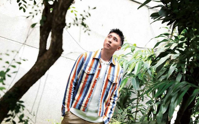 胡釋安 拍到脫水也要拚 不靠爸闖星途