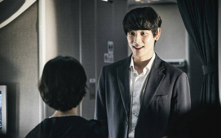 任時完詭譎演技獲宋康昊認證　經紀公司發文澄清：他不會傷害人