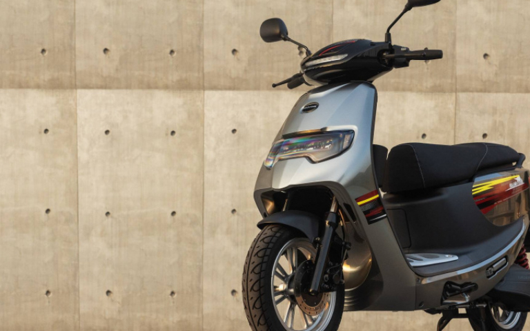 國內車市／ eMOVING全新快充電車勁炫125上市！　騎多少算多少挑戰市場最低價