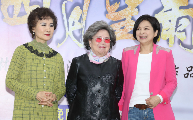 梅芳醫院驚魂「像被鬼拖走」!撞到頭後...雙膝下跪暈倒