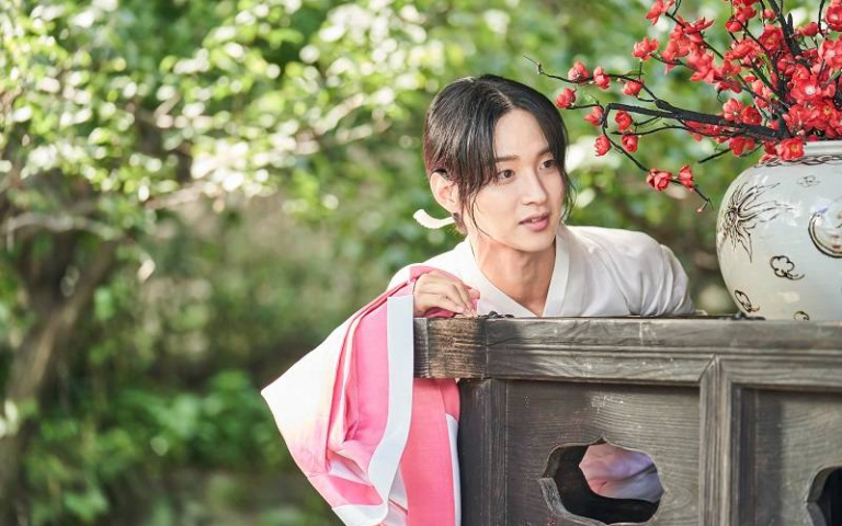 韓網熱議「最適合男扮女裝」演員　清秀外貌美到太過分