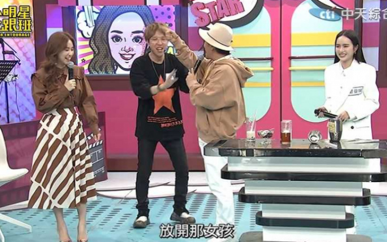 大根公然搭訕Sandy 吳宗憲衝上前大喊:「放開那女孩!」