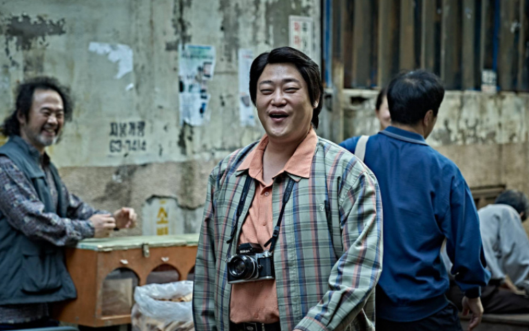 任成宰自認長相平凡　曝李鐘碩私下常誇他「可愛」