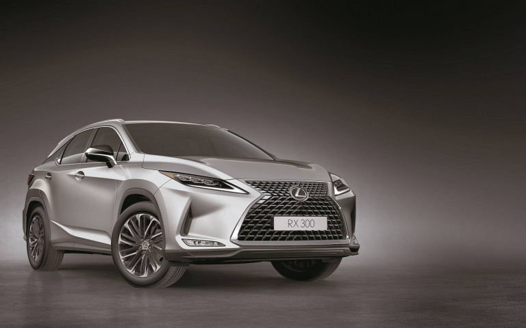 22年式RX升級標配LEXUS LINK智能車載系統 暨RX 300曜黑時尚版 全新登場