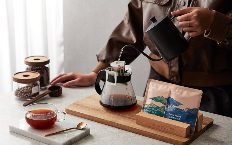 台灣特有烏龍茶感咖啡　來飲一杯阿里山風味　