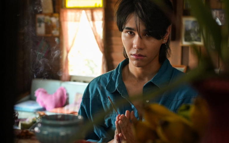 泰國男神羅杰夫轉行種榴槤    為愛爭產衝出破億票房