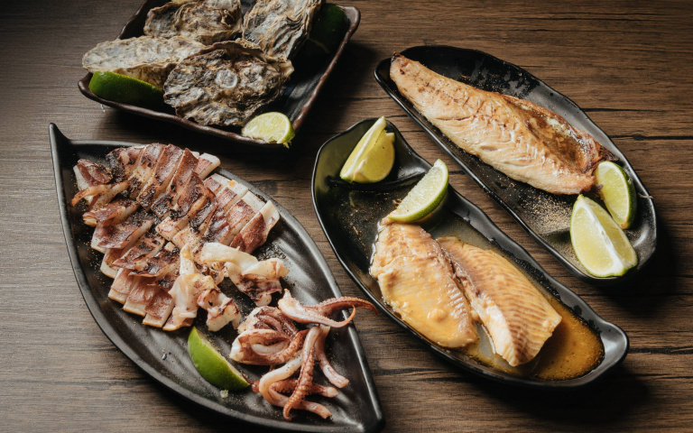 柒息地推「夏日開胃海鮮套餐」!日式生蠔、挪威鯖魚、4A級軟絲爽爽吃!