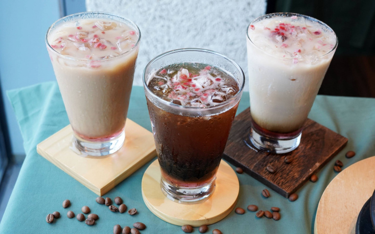 涓豆腐用餐抽潮牌玫瑰香水、項鍊　金色三麥應援奧運、台灣奪牌免費送啤酒