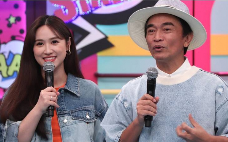 Sandy生完2個多月…猛被問一問題超無奈:我就在這個深淵中