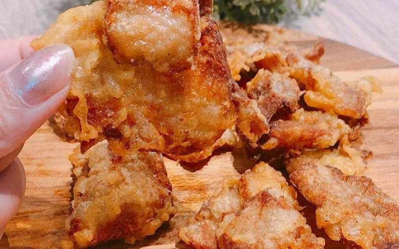 繼光香香雞推出雞皮仙貝、金沙芋泥球　上班族必備紓壓小點