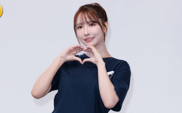 三上悠亞收限量款Labubu驚呼「卡哇伊」　宣布10月在台舉辦粉絲見面會