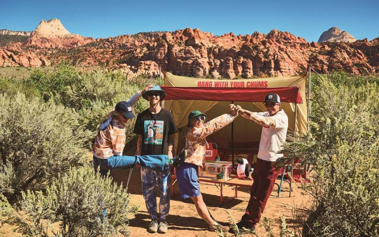 今夏必備的多巴胺穿搭！戶外運動也要跟上潮流